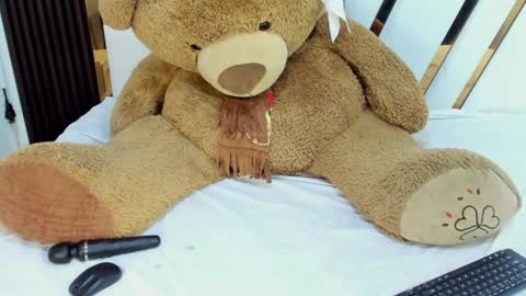 Ashley online show from 01-16-25, 06:27