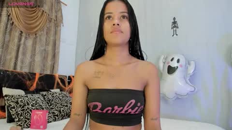 Snapshot of little_abbye chatting on 10-22-25, 10:48 little_abbye online show from 10-22-25, 10:48