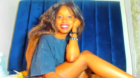 Snapshot of little_africa chatting on 01-30-25, 08:42 little_africa online show from 01-30-25, 08:42