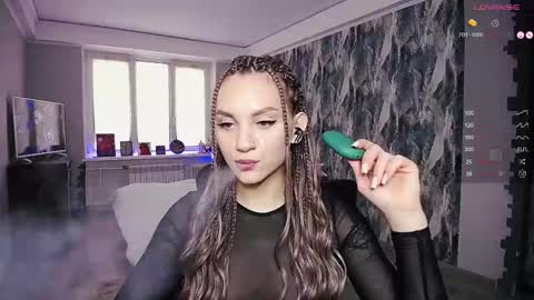 Birdy online show from 03-01-25, 10:02