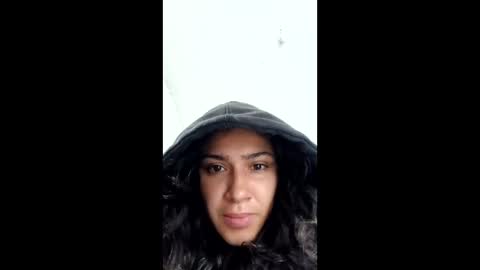 Snapshot of little_doll25 chatting on 12-22-24, 01:11 Succubus Blue online show from 12-22-24, 01:11