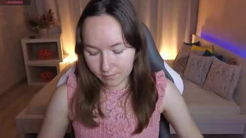 Alexandra online show from 11-13-25, 03:27