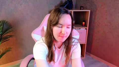 Alexandra online show from 04-28-26, 02:10