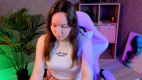 Snapshot of little_doll_meow chatting on 05-05-26, 01:57 Alexandra online show from 05-05-26, 01:57