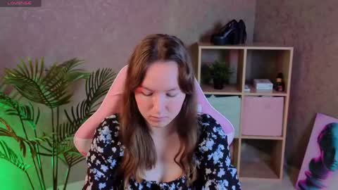Snapshot of little_doll_meow chatting on 05-08-26, 01:55 Alexandra online show from 05-08-26, 01:55