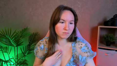 Snapshot of little_doll_meow chatting on 05-12-26, 01:58 Alexandra online show from 05-12-26, 01:58