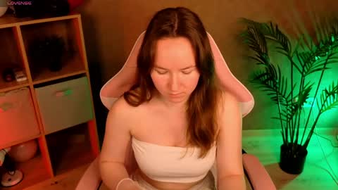 Snapshot of little_doll_meow chatting on 05-23-26, 02:50 Alexandra online show from 05-23-26, 02:50
