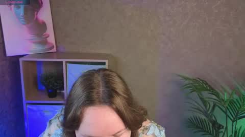 Snapshot of little_doll_meow chatting on 06-05-26, 03:13 Alexandra online show from 06-05-26, 03:13