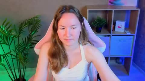 Snapshot of little_doll_meow chatting on 06-10-26, 01:50 Alexandra online show from 06-10-26, 01:50