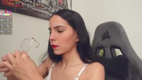 Help me reach 100 likes online show from 07-25-26, 07:11
