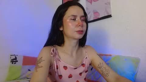 Snapshot of little_emily_97 chatting on 07-19-26, 02:32 Little emily online show from 07-19-26, 02:32