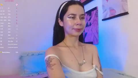 Snapshot of little_emily_97 chatting on 07-29-26, 01:53 Little emily online show from 07-29-26, 01:53