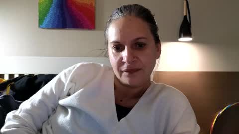 little_heart_andreea online show from 03-18-26, 08:45