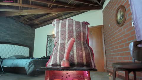 Izzi online show from 12-05-24, 10:12