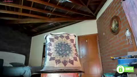 Izzi online show from 06-18-26, 06:23