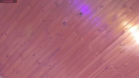 Lili online show from 02-02-25, 11:21