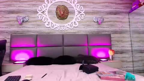 Snapshot of little_mayy chatting on 03-13-26, 11:50 little_mayy online show from 03-13-26, 11:50