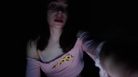 Mia   Im online every day 1530 PM in New York  2030 PM in London online show from 04-02-26, 09:23