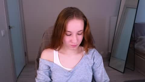 little_pretty_woman online show from 04-07-26, 02:50