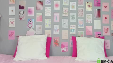 Snapshot of little_radiant_sun chatting on 02-21-25, 09:45 Kriss online show from 02-21-25, 09:45