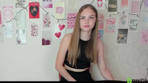 Snapshot of little_radiant_sun chatting on 10-07-25, 09:39 Kriss online show from 10-07-25, 09:39