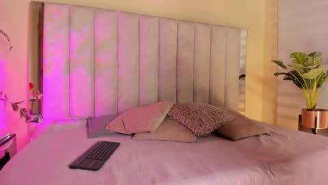 Eva online show from 02-22-26, 05:44