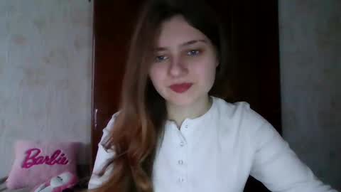 little_shygirl_ online show from 01-25-25, 07:06