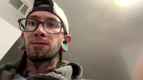 Inked up Little slim online show from 12-16-25, 05:45