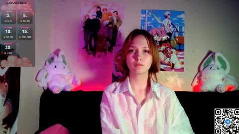 Snapshot of little_sugar_queen chatting on 02-15-26, 07:10 Akin online show from 02-15-26, 07:10