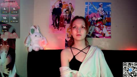 Snapshot of little_sugar_queen chatting on 02-16-26, 02:46 Akin online show from 02-16-26, 02:46
