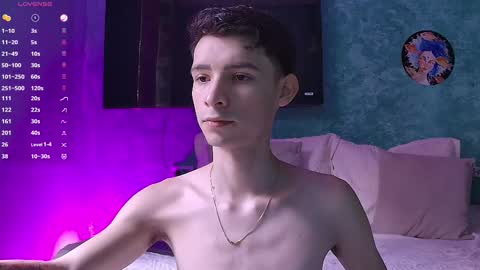 Juan Ferrer online show from 11-17-25, 07:52