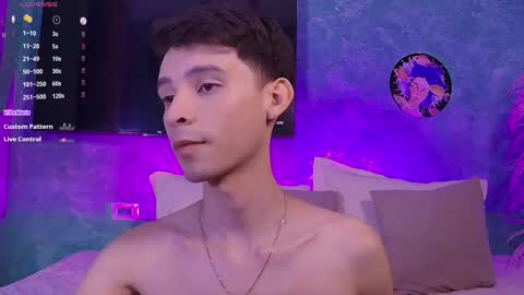 Juan Ferrer online show from 11-23-25, 12:32