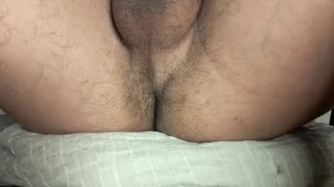 Snapshot of little_universe chatting on 09-08-25, 05:12 Rick online show from 09-08-25, 05:12