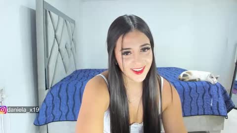 Snapshot of littleabbie chatting on 10-01-25, 12:27 Abbie online show from 10-01-25, 12:27