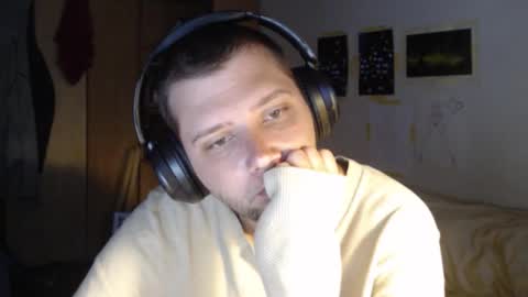 littlealien7 online show from 11-12-25, 06:25