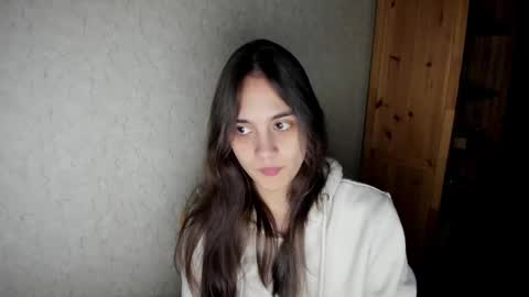 Snapshot of littleashleyy chatting on 11-24-25, 05:34 littleashleyy online show from 11-24-25, 05:34