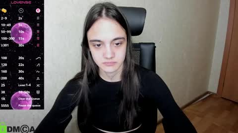 littleashleyy online show from 03-25-26, 09:21