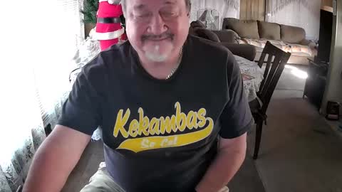 Littled83057 online show from 12-06-24, 09:46