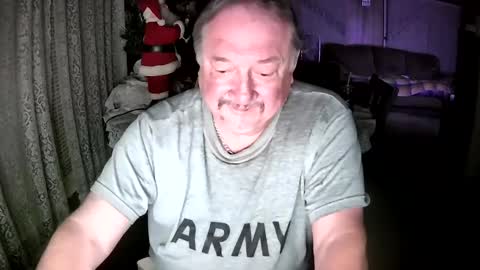 Littled83057 online show from 12-21-24, 01:47