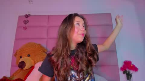 littlee_emma_ online show from 01-03-25, 03:05