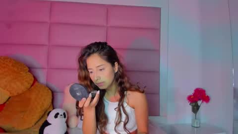 littlee_emma_ online show from 01-13-25, 03:12