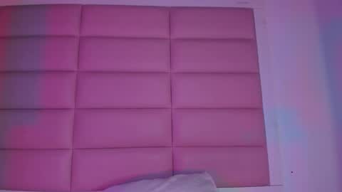 littlee_emma_ online show from 12-15-25, 03:11