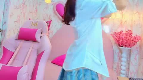 April  online show from 02-06-26, 11:46