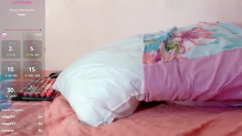 Tania  online show from 11-17-25, 01:11