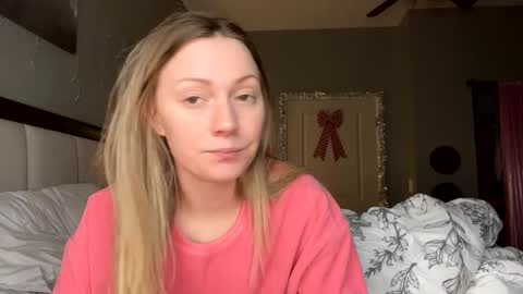 LittleMomma online show from 01-21-25, 12:07