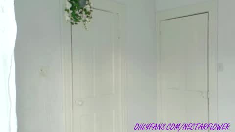 Audra A online show from 02-09-25, 01:56