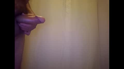 littleguyy888 online show from 12-02-25, 12:05