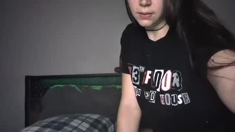 Snapshot of littlejessielov chatting on 01-30-25, 06:56 Jessie online show from 01-30-25, 06:56