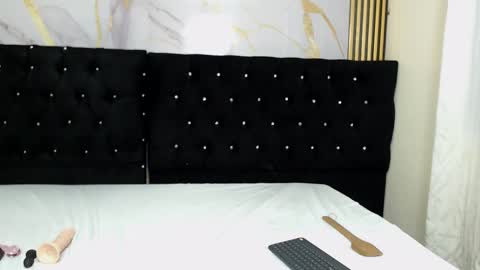 Snapshot of littlekloe_ chatting on 03-08-25, 11:07 Litllekloe online show from 03-08-25, 11:07