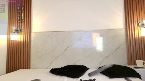 littlemichiko online show from 11-27-25, 07:49